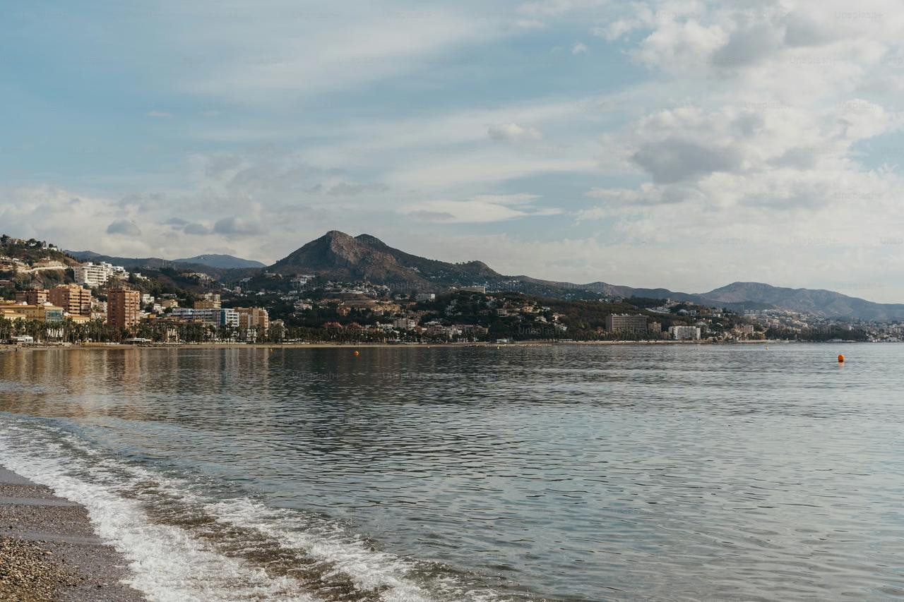 Málaga — vista horizontal