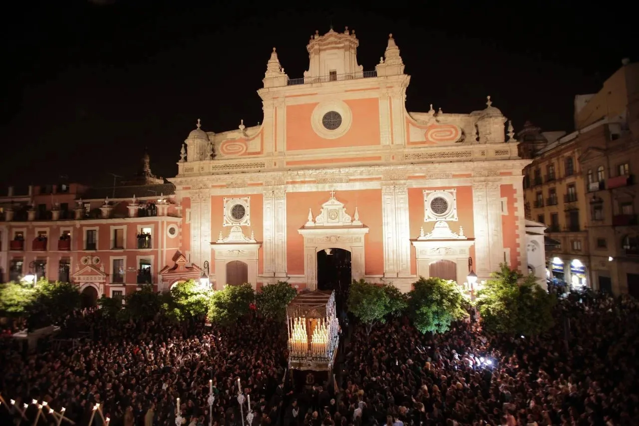 Plaza del Salvador de noche, Sevilla