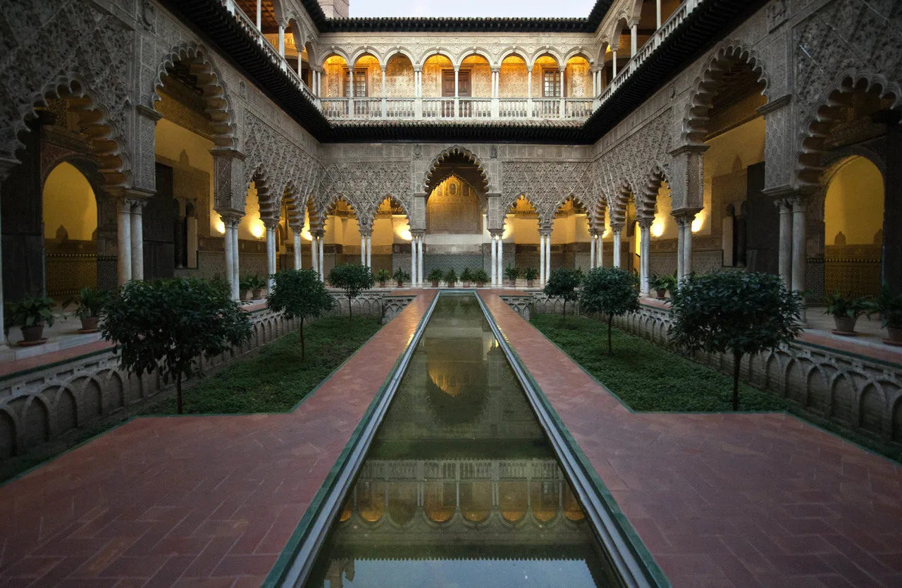 Patio de las Doncellas, Real Alcázar